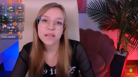 Snapshot of layriantavee chatting on 01/28/25, 07:22 layriantavee online show from 01/28/25, 07:22