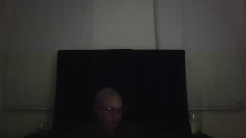 Snapshot of lazy_bad_boy chatting on 04/19/26, 11:29 lazy_bad_boy online show from 04/19/26, 11:29