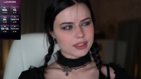 Pansy online show from 12/21/25, 06:15