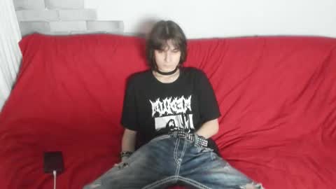 Snapshot of lazydarkknight chatting on 11/06/25, 03:57 Alex online show from 11/06/25, 03:57