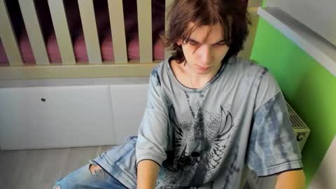 Snapshot of lazydarkknight chatting on 11/27/25, 11:29 Alex online show from 11/27/25, 11:29