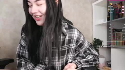 Snapshot of lazynut chatting on 03/05/25, 04:56 Lisa online show from 03/05/25, 04:56