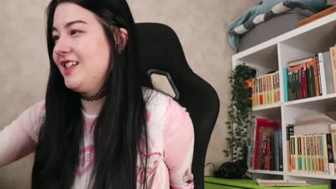 Snapshot of lazynut chatting on 03/30/26, 03:29 Lisa online show from 03/30/26, 03:29