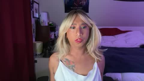 lbffemme online show from 01/15/26, 02:05