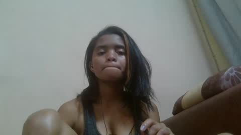 Snapshot of lea96546 chatting on 10/17/25, 05:54 lea96546 online show from 10/17/25, 05:54