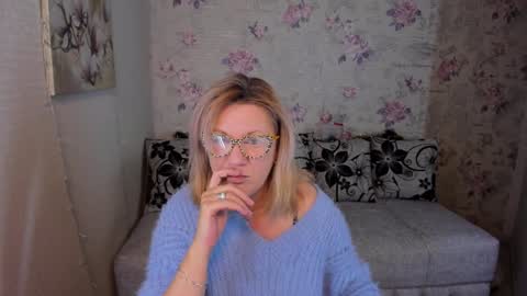 Lea online show from 12/30/24, 05:04