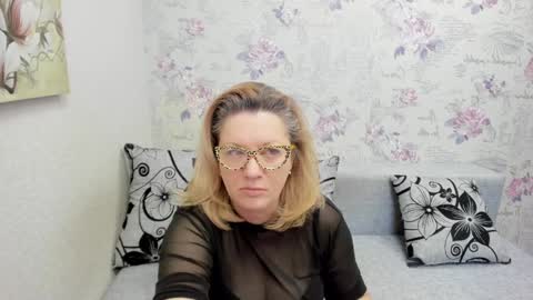 Lea online show from 01/19/25, 05:26