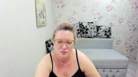 Lea online show from 01/26/25, 08:03