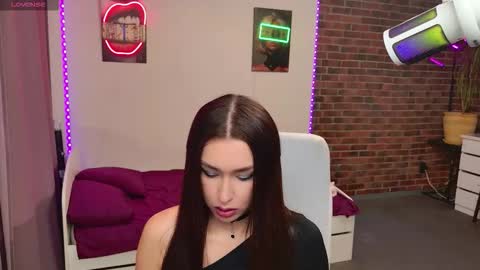 Snapshot of lea_loon chatting on 03/13/26, 10:44 lea_loon online show from 03/13/26, 10:44