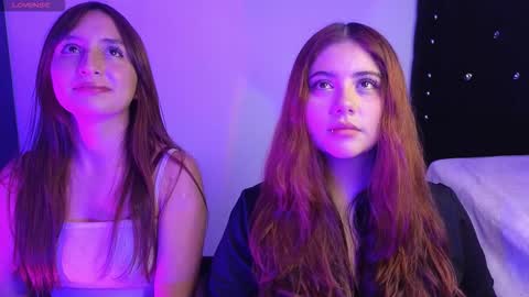 leah_moon11 online show from 12/18/25, 04:18