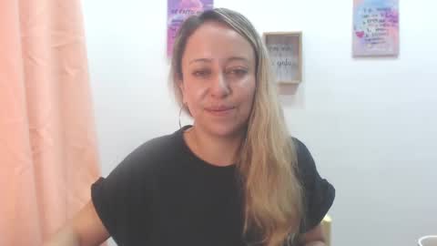 leah_susman online show from 02/09/25, 03:34