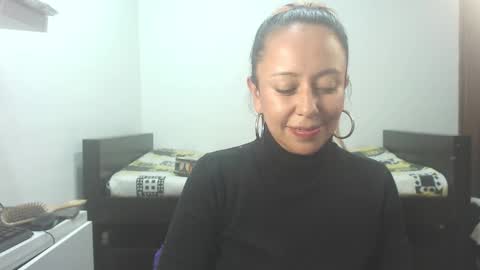 leah_susman online show from 02/26/26, 04:00