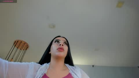 Snapshot of leahlombardi_ chatting on 06/07/26, 05:06 leahlombardi_ online show from 06/07/26, 05:06