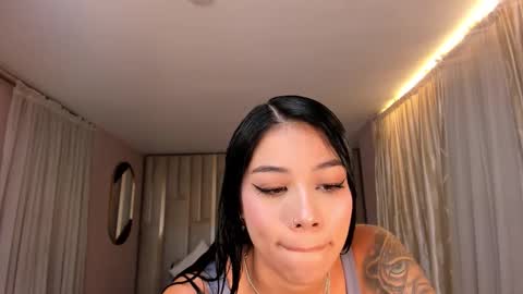 leahnovac online show from 10/14/25, 11:11