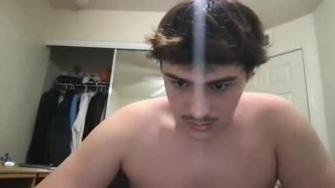 Leaky Boy online show from 11/11/25, 05:07