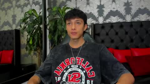 Snapshot of lean_portman chatting on 04/06/26, 02:18 Lean online show from 04/06/26, 02:18