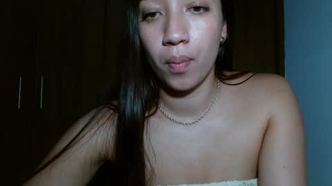 Snapshot of leanaalhub chatting on 12/22/24, 03:00 leanaalhub online show from 12/22/24, 03:00