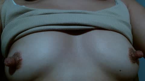 Snapshot of leanaalhub chatting on 01/26/25, 09:08 leanaalhub online show from 01/26/25, 09:08