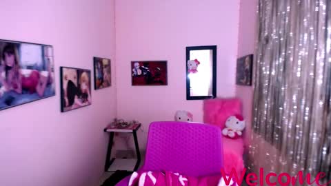 Leandra online show from 12/26/24, 06:43