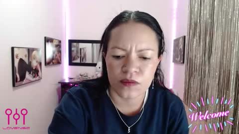 Snapshot of leandra_sex chatting on 10/29/25, 05:14 Leandra online show from 10/29/25, 05:14