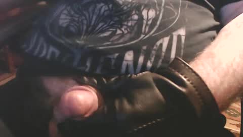 smalldick2inches online show from 11/19/25, 10:04