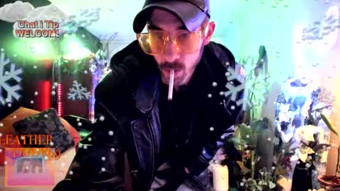 leatherdude69 online show from 12/19/24, 09:51