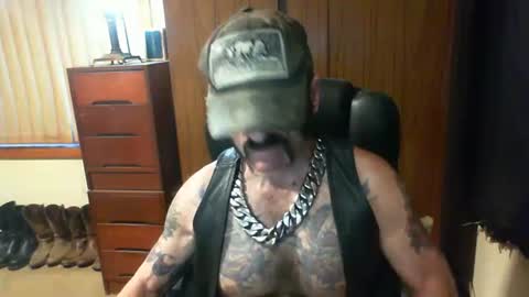 Snapshot of leathergreaser chatting on 01/06/25, 07:13 leathergreaser online show from 01/06/25, 07:13
