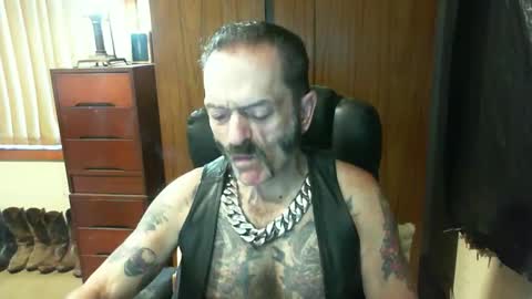 Snapshot of leathergreaser chatting on 02/16/25, 08:11 leathergreaser online show from 02/16/25, 08:11