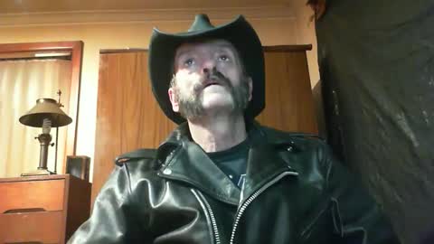 Snapshot of leathergreaser chatting on 06/02/26, 07:38 leathergreaser online show from 06/02/26, 07:38