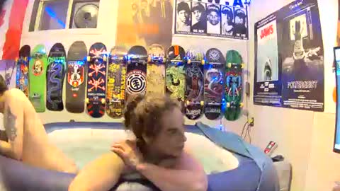 Snapshot of leatherluvefuck chatting on 11/03/25, 02:35 kinky dirty fuck online show from 11/03/25, 02:35