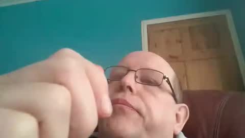 leatherpants68 online show from 11/01/25, 02:41