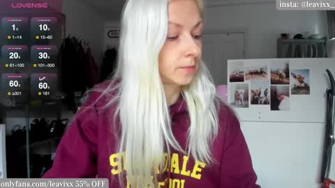 LeaVixx online show from 12/03/24, 03:11