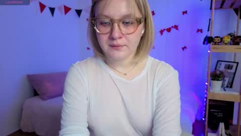 Ellie online show from 03/16/26, 06:06