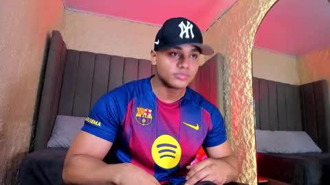 LEBRON online show from 09/30/25, 11:04