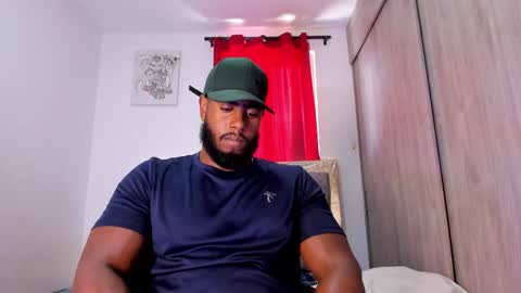 Snapshot of lebron_millionss chatting on 09/26/25, 05:17 lebron millionss online show from 09/26/25, 05:17