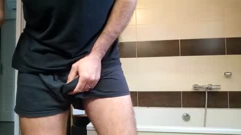 Snapshot of lebrun1985 chatting on 09/13/25, 08:03 lebrun1985 online show from 09/13/25, 08:03