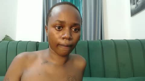 Snapshot of lebululu780633 chatting on 04/20/26, 12:41 lebululu780633 online show from 04/20/26, 12:41