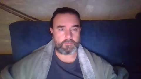 Snapshot of lecheare28 chatting on 12/10/24, 07:11 lecheare28 online show from 12/10/24, 07:11