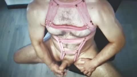 Snapshot of lechiffre1205 chatting on 02/13/25, 08:48 Michel online show from 02/13/25, 08:48