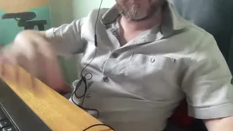 Snapshot of lee_8891 chatting on 06/18/26, 08:25 lee_8891 online show from 06/18/26, 08:25