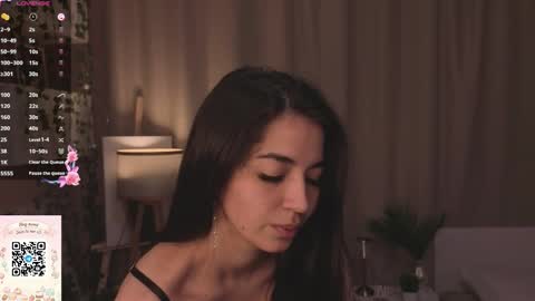 Jasmine online show from 04/12/26, 07:30