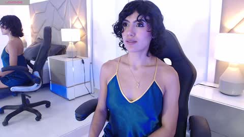 Leet  online show from 01/18/25, 12:04