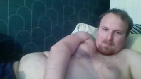 Snapshot of leeuwarder12 chatting on 04/22/26, 02:29 leeuwarder12 online show from 04/22/26, 02:29