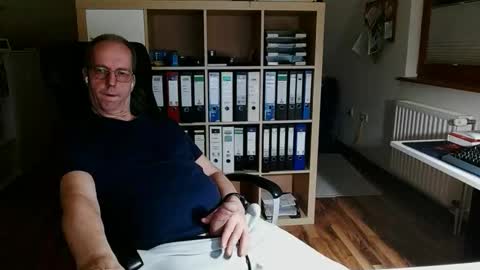 Dave online show from 02/26/26, 10:42