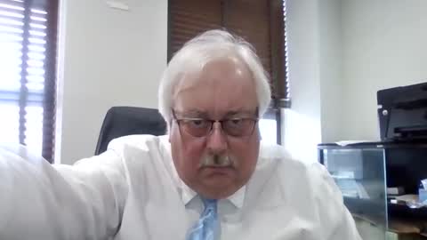 Snapshot of legaleagle60 chatting on 11/25/25, 06:52 legaleagle60 online show from 11/25/25, 06:52