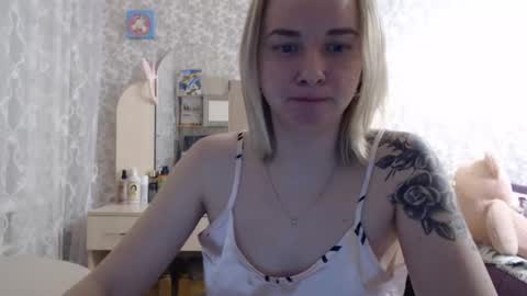 Snapshot of leggywily25 chatting on 03/10/25, 06:12 leggywily25 online show from 03/10/25, 06:12