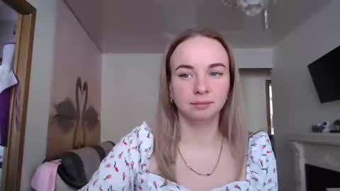 Snapshot of leggywily25 chatting on 03/10/26, 10:20 leggywily25 online show from 03/10/26, 10:20