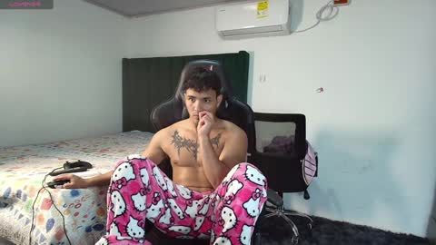  Lei  online show from 01/25/25, 03:30