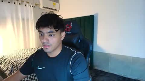  Lei  online show from 10/24/25, 08:38