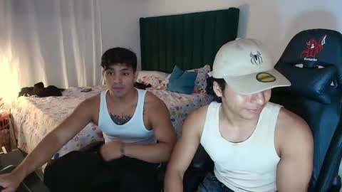 Snapshot of lei_77 chatting on 05/17/26, 03:37 Lei online show from 05/17/26, 03:37